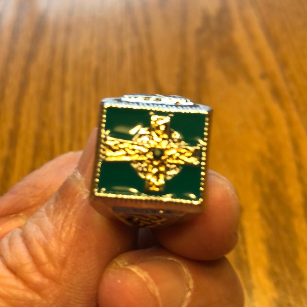 Men’s ring size 7